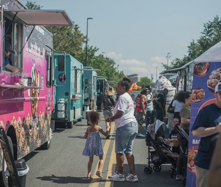 Food Truck Festival helps Kamp for Kids mission