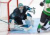 Philadelphia Flyers Secure Goalie Eetu Makiniemi in One-Year Deal